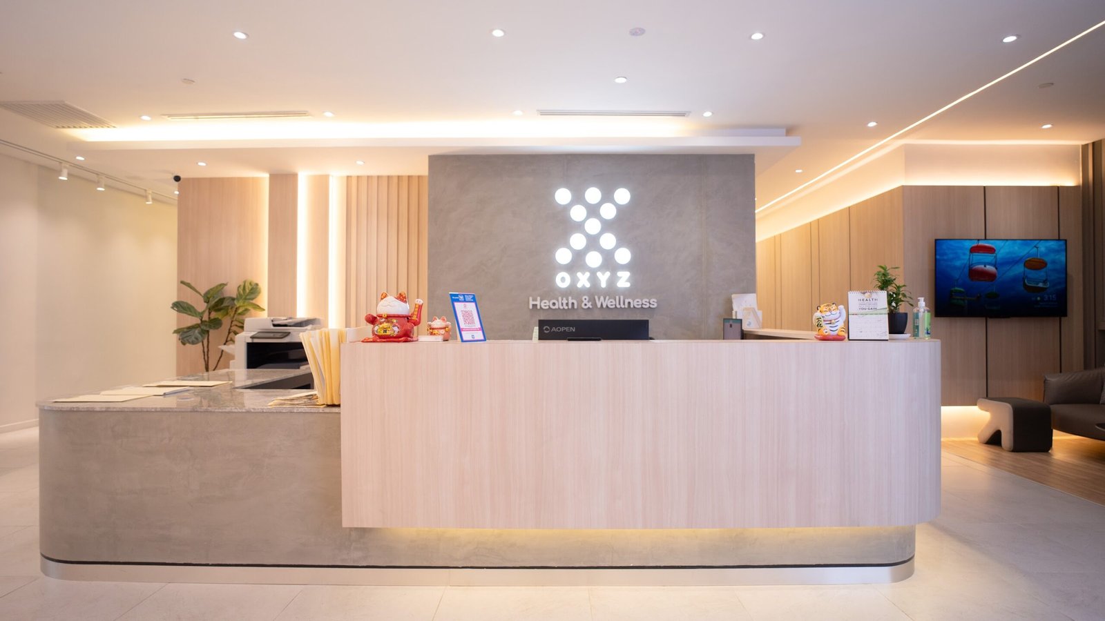 OXYZ - Empowered with Health